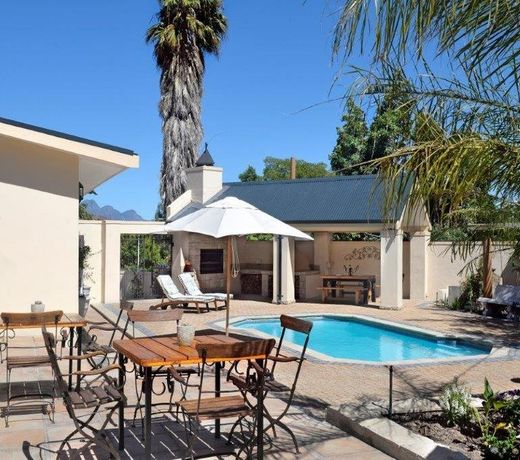Petit & Grande Plaisir luxury self-catering