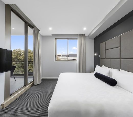 Meriton Suites North Ryde