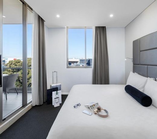 Meriton Suites North Ryde