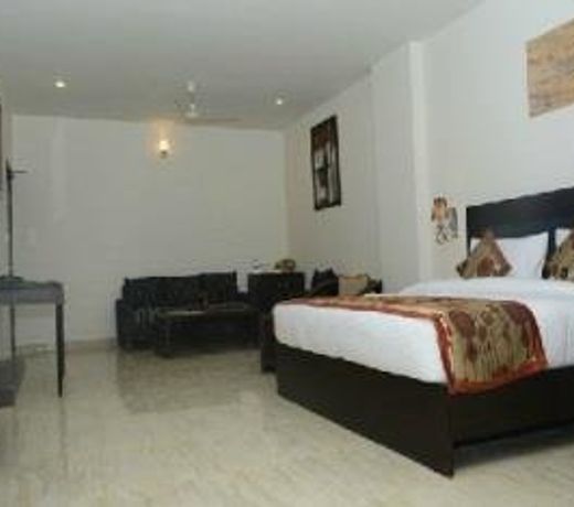Royal Windsor Hotel
