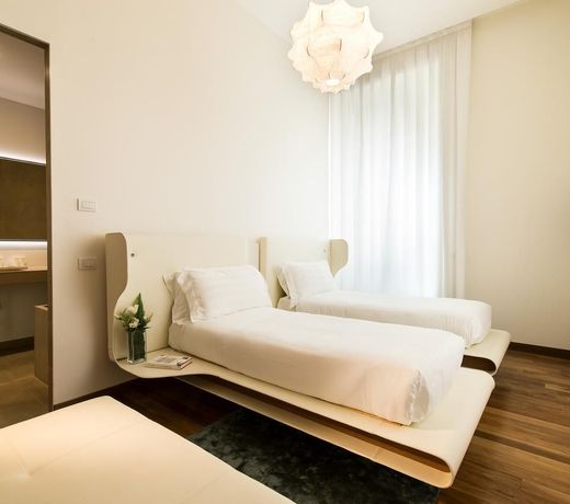 Palazzo Montemartini Rome, A Radisson Collection Hotel