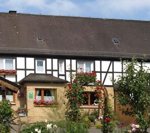 HELLWIG ECHES