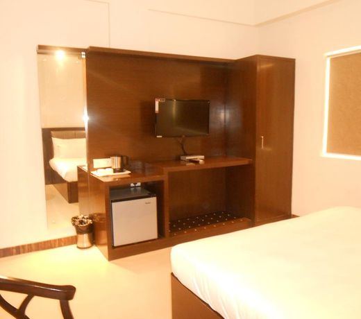 Hotel Karan Vilas