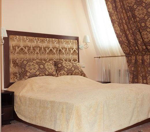 Elbrus Hotel