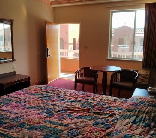 Cudahy Inn Motel