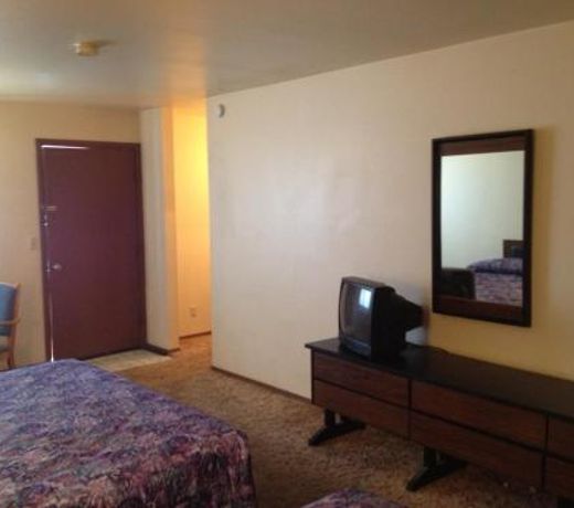 Budget Inn
