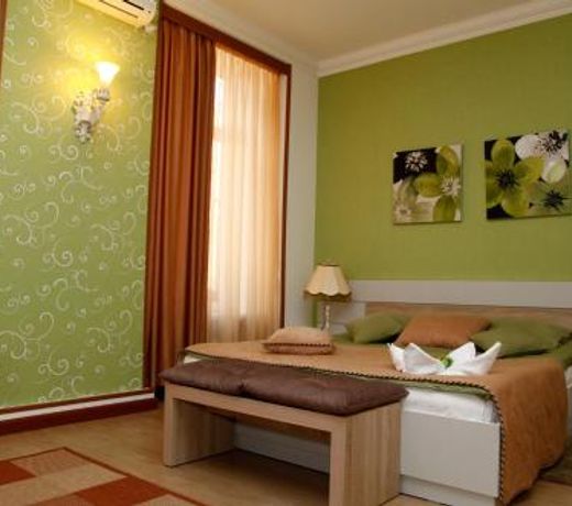 Azoyan Guest House