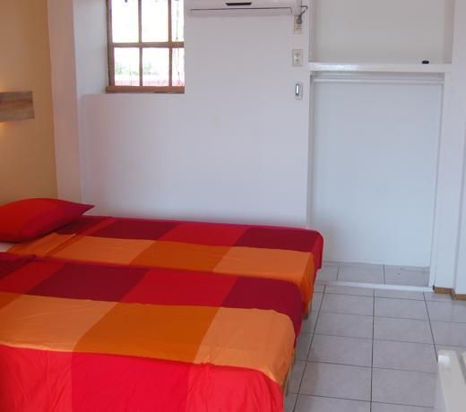 The Dive Hut - Boutique Apartments