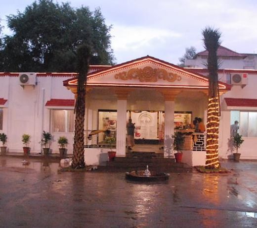 Hotel Nalaas Aappakadi Kanchipuram