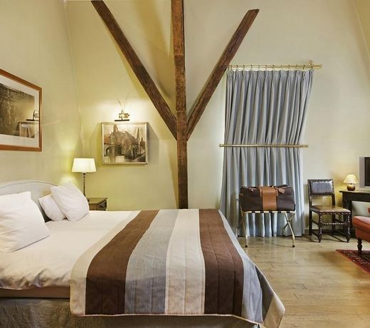 Martin's Relais