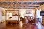 Iron Gate Hotel & Suites