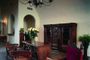 Iron Gate Hotel & Suites