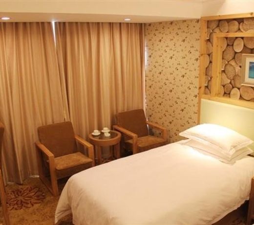 Yiwu Rui Feng Hotel