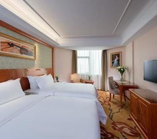 Vienna Hotel Mix City
