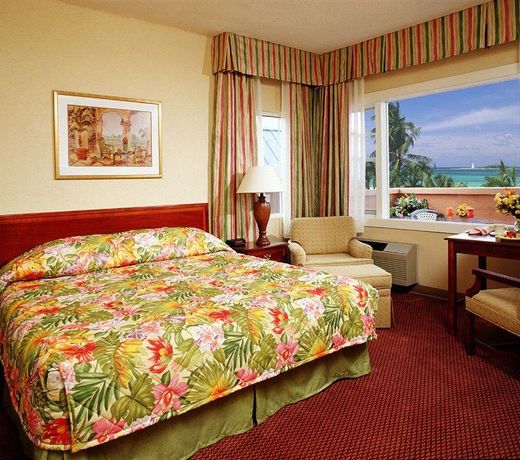 Holiday Inn Express & Suites Nassau, an IHG Hotel
