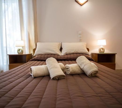 Vasilios Marinos Rooms