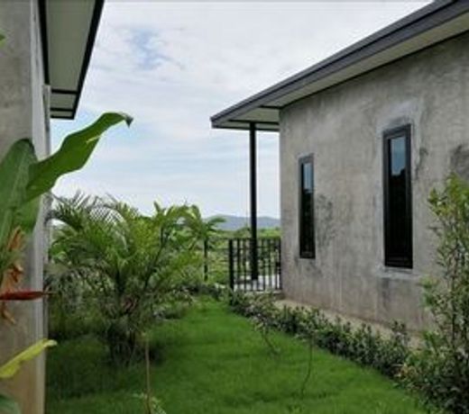 Makmai Sailom Heights