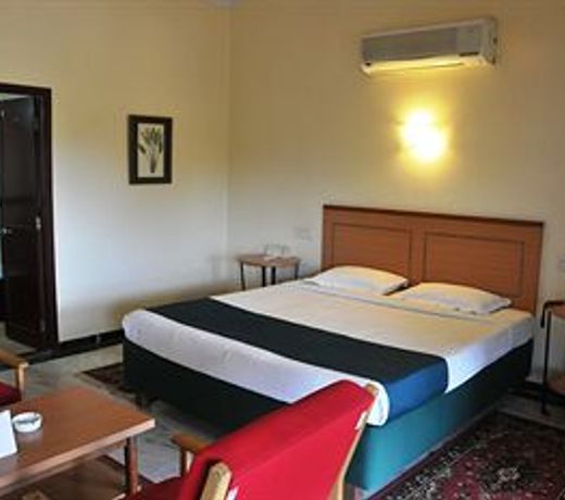 Cama Rajputana Club Resort