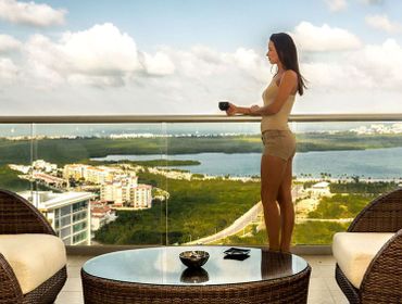 เกสต์เฮ้าส์ Suites Malecon Cancun