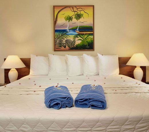 SunBreeze Suites