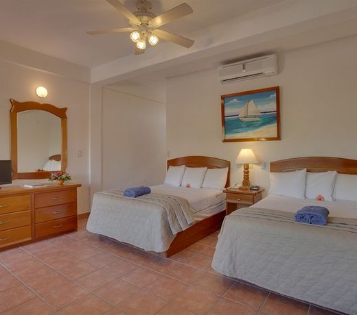 SunBreeze Hotel