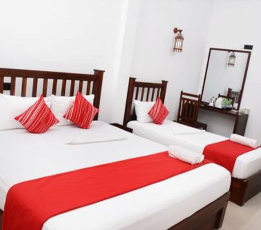 Sea View Tourist Inn