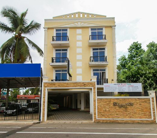 Reliance Hotel