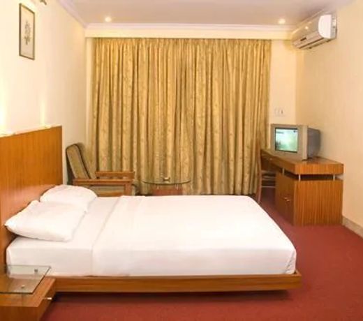 Hotel Bawa Regency