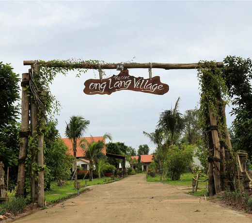Ong Lang Village Resort
