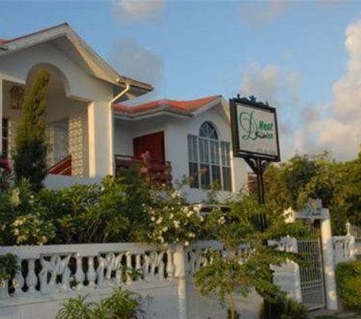 D'NEST INN