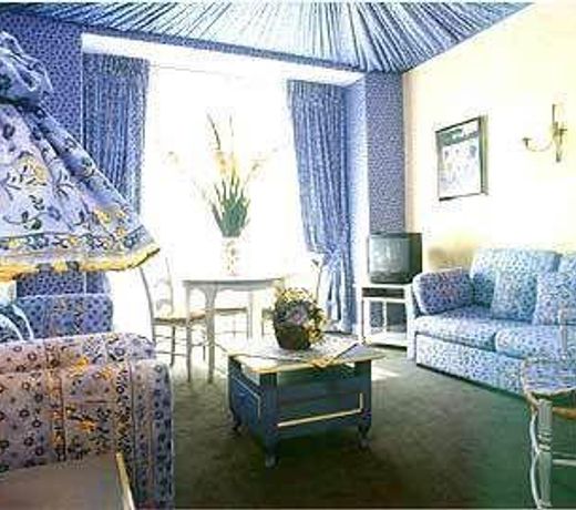 Hotel Renoir