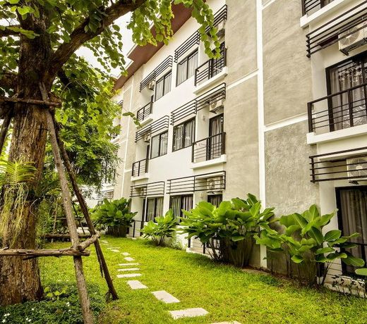 Ideo Phuket Hotel - SHA Extra Plus