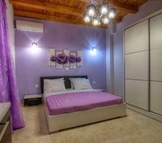 Green Paradise Villa