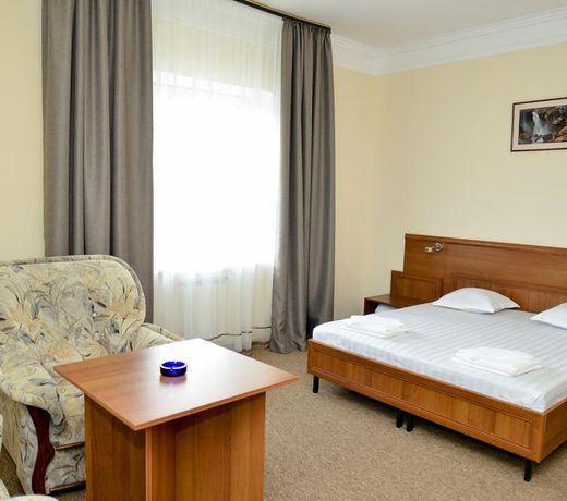 Korona Hotel