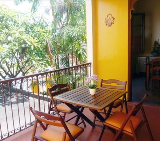 RIONEGRO GUESTHOUSE