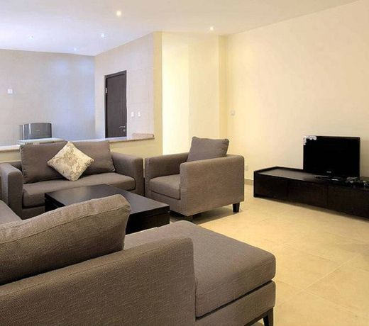 Lijam Apartments