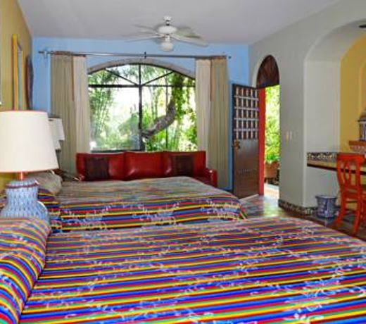 Hotel Casa de Las Flores Bed and Breakfast