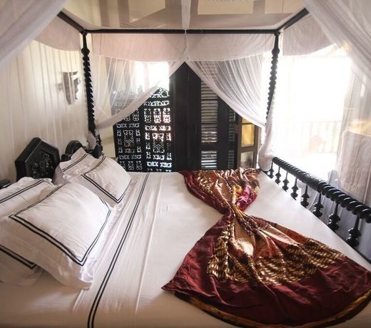 Sergeant House Boutique Villa & Private Beach