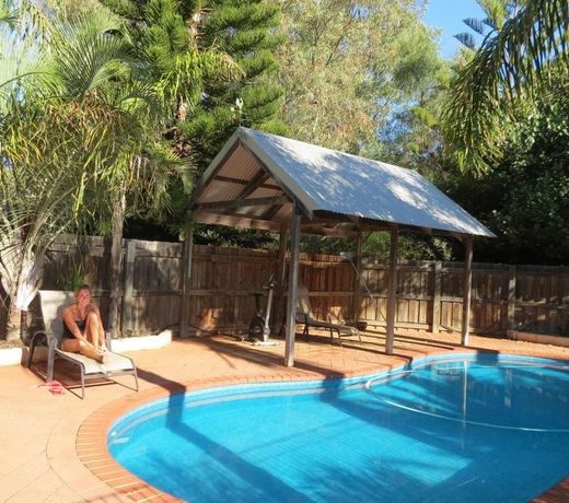 Bentwood Olive Grove Accommodation