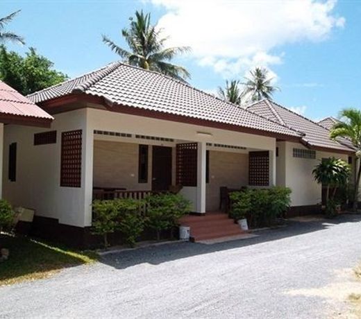 Maenam Villa Hotel
