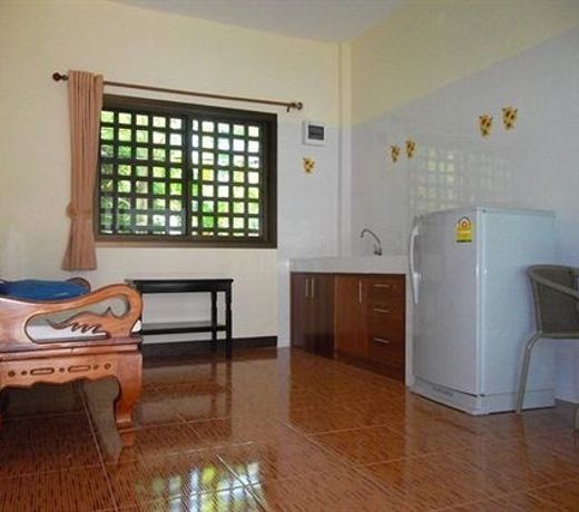 Maenam Villa Hotel