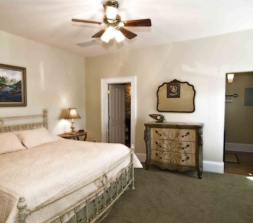 The Glendalia Boutique Hotel & Culinary Studio