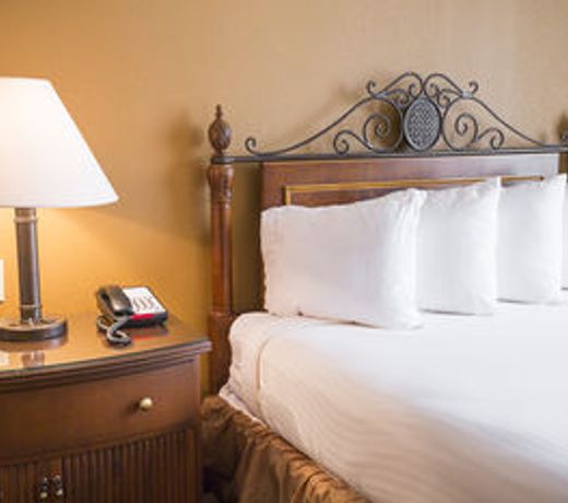 Holiday Inn - Lancaster, an IHG Hotel