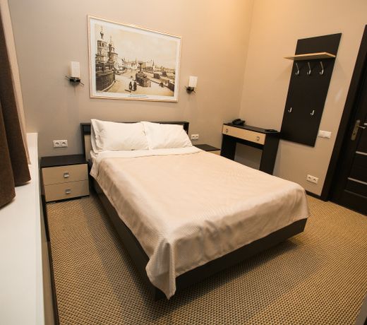 Hanzer Hotel