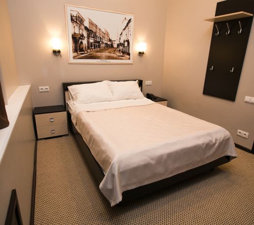 Hanzer Hotel