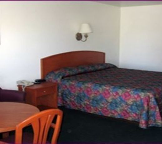Budget Host Inn
