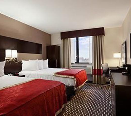 Howard Johnson by Wyndham Jamaica NY Near AirTrain JFK