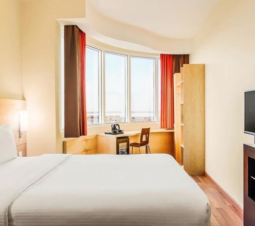 Ibis Yanbu