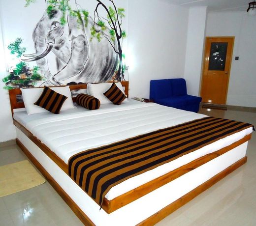 Ajantha Guest House