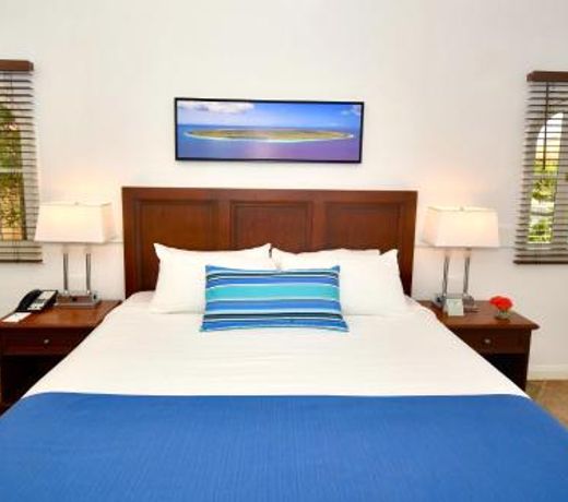 Harbour Village Beach Club